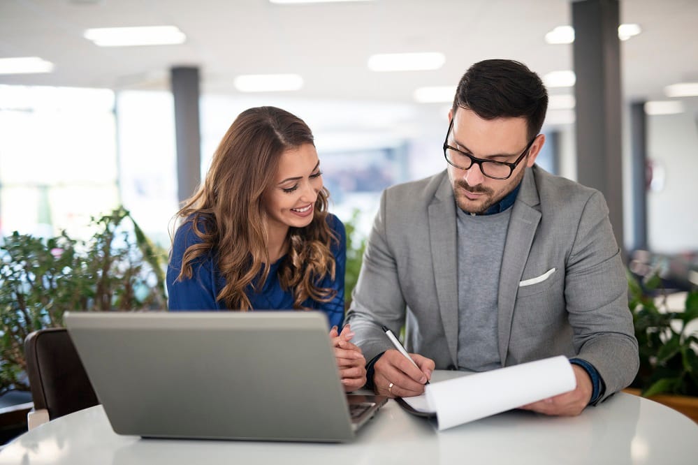 Especialización vs Generalización: ventajas y desventajas de ser un especialista versus un generalista en tecnología