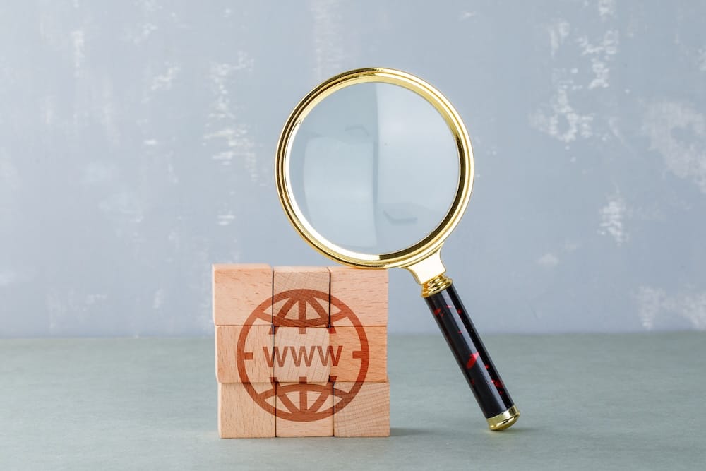 Estrategias avanzadas de SEO para captar tráfico en búsquedas por voz y visuales