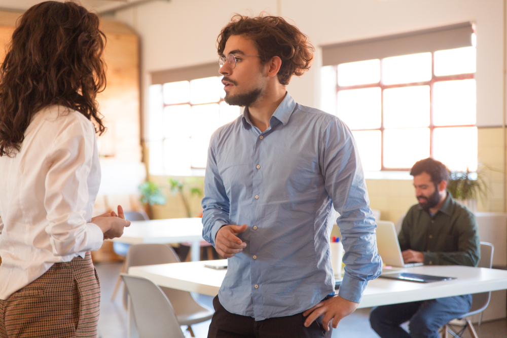 Claves para una comunicación efectiva con stakeholders y equipos en el entorno tecnológico